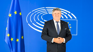Photograph of Bogdan Rzońca, Member of the European Parliament and Chair of the Committee on Petitions, speaking in plenary.