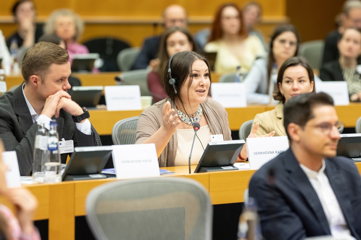 A representative from Ukraine's parliament takes the floor in an interparliamentary meeting at the European Parliament.