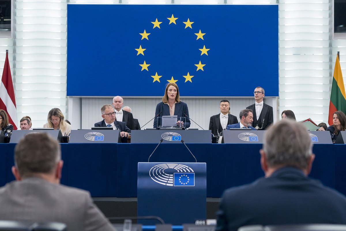 Photograph of European Parliament President Roberta&nbsp;Metsola opening the April&nbsp;2026 plenary session in the Strasbourg hemicycle, surrounded by officials and Members